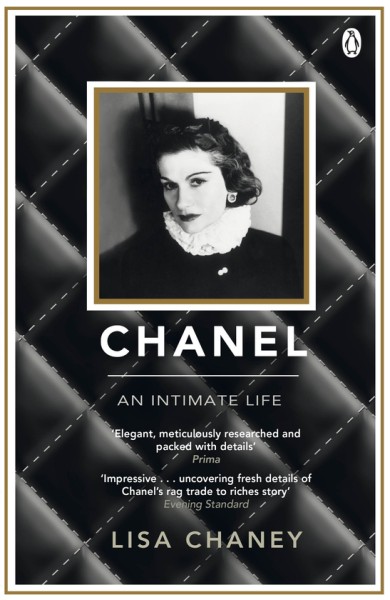Фото Chanel. An Intimate Life