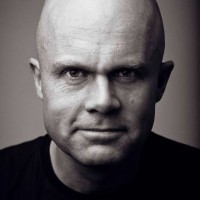 Ерік Бертран Ларссен