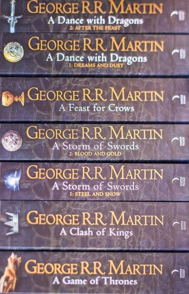 Фото A Song of Ice and Fire. 7 Book Collectable Box Set