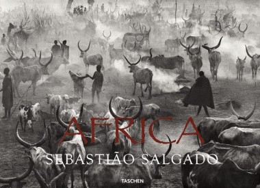 Фото Sebastião Salgado. Africa