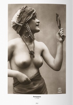 1000 Nudes. A History of Erotic Photography from 1839-1939