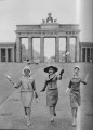Фото Helmut Newton. Berlin, Berlin 2